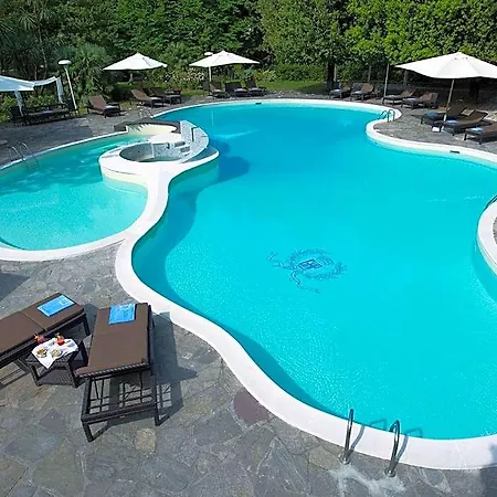 Grand & La Pace Hotel 5*
