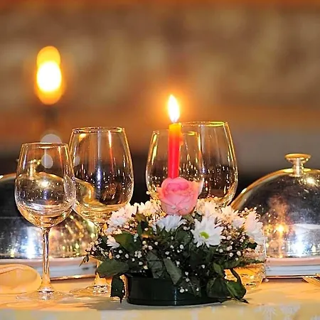 Grand & La Pace Hotel 5*