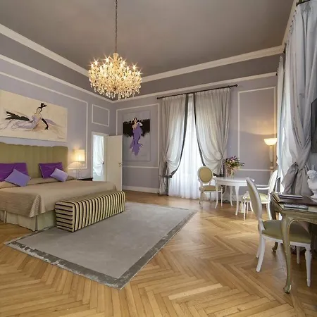호텔 Grand & La Pace 5*