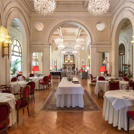 Hotel Grand & La Pace