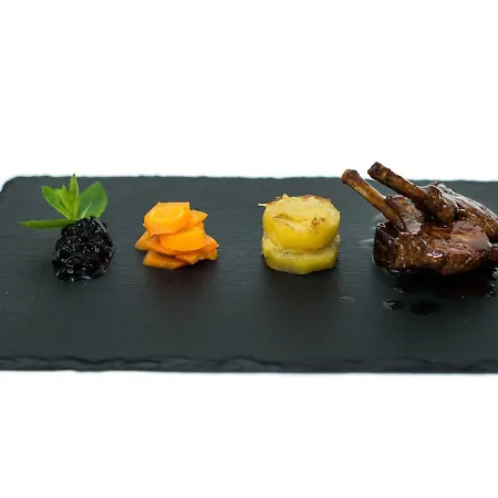 Grand & La Pace Hotel