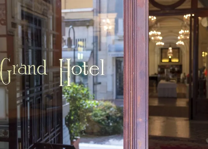 Grand & La Pace Hotel 5*